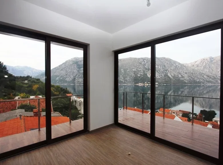 Apartamento 1 habitacion 105 m² Kotor, Montenegro