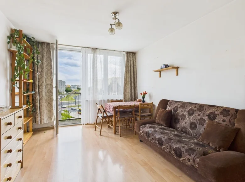 2 room apartment 38 m² Warsaw, Poland