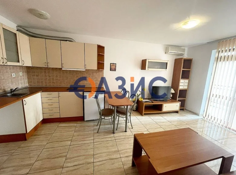 2 bedroom apartment 75 m² Sveti Vlas, Bulgaria
