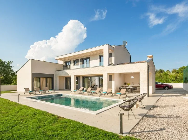 Villa de 4 dormitorios 232 m² Rabac, Croacia