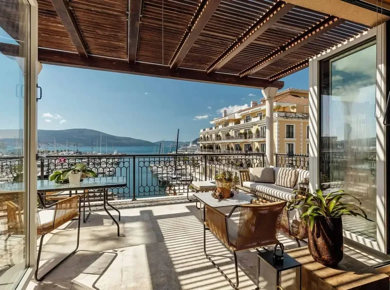 Apartamento 6 habitaciones 357 m² Montenegro, Montenegro