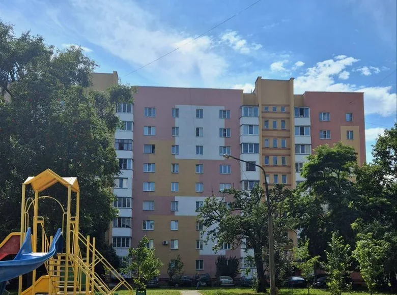 Квартира 4 комнаты 74 м² Гомель, Беларусь