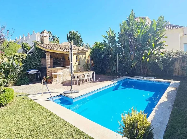 Willa 4 pokoi 378 m² Marbella, Hiszpania