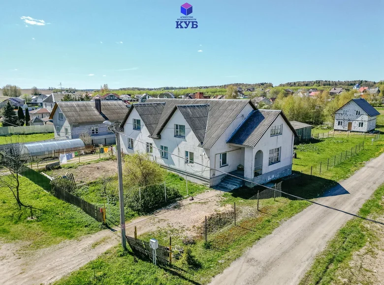 House 187 m² cackava, Belarus