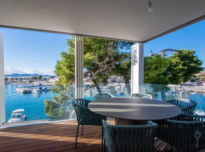 Villa 201 m² Bashkia Durres, Albania