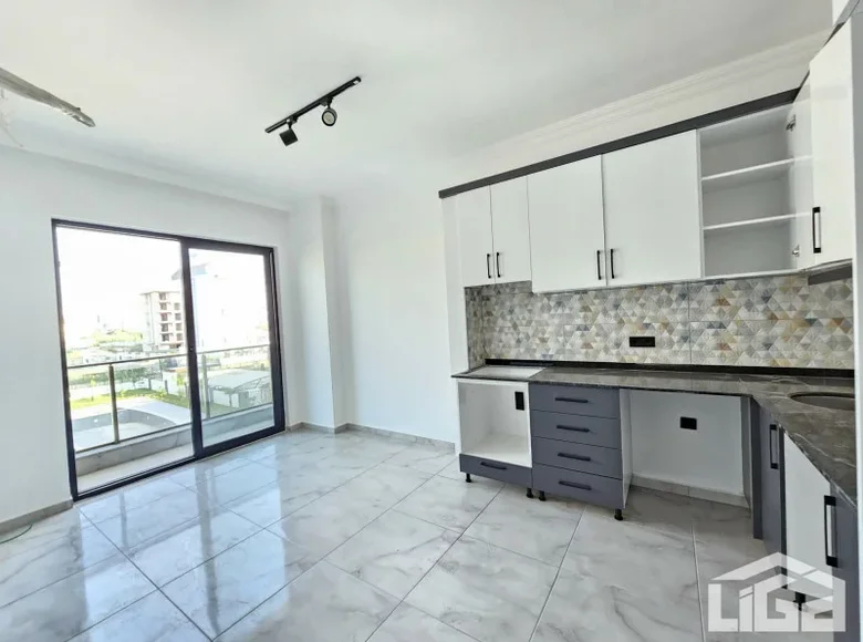 Квартира 2 комнаты 55 м² Аланья, Турция