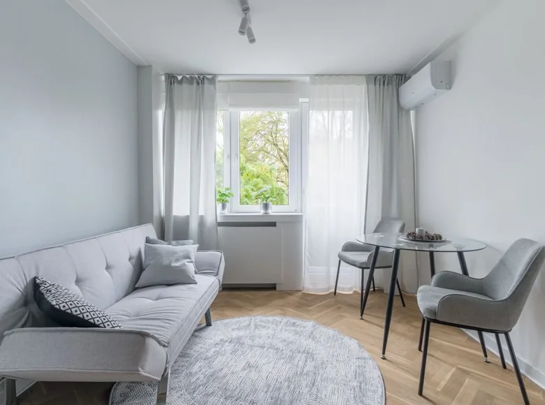Квартира 2 комнаты 29 м² в Варшаве, Польша
