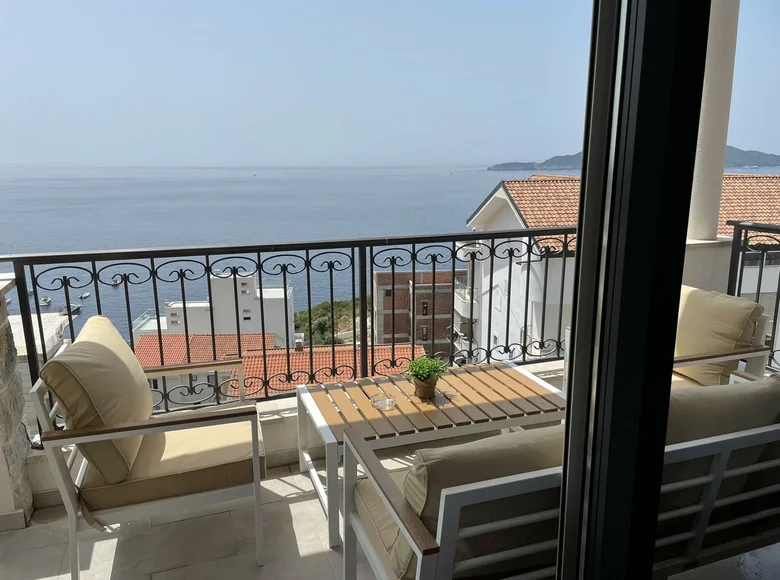 2 bedroom apartment  Przno, Montenegro