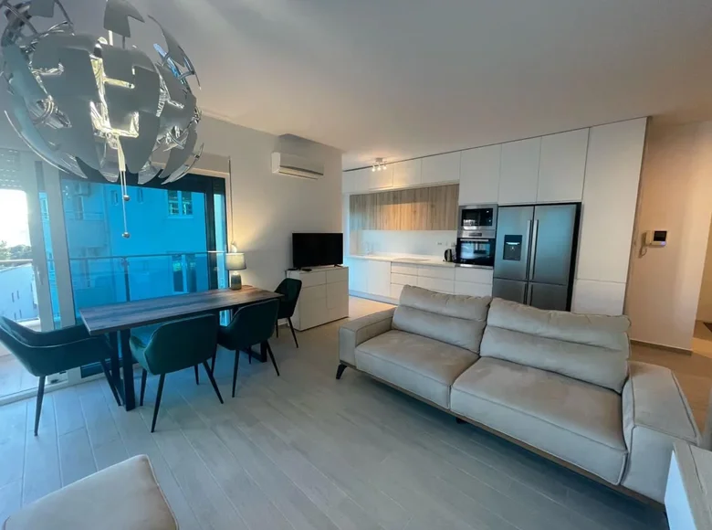 Apartamento 2 habitaciones 89 m² Becici, Montenegro