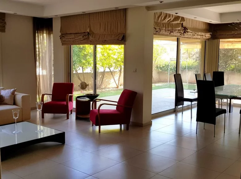 Villa 8 habitaciones 285 m² Municipio de Agios Athanasios, Chipre