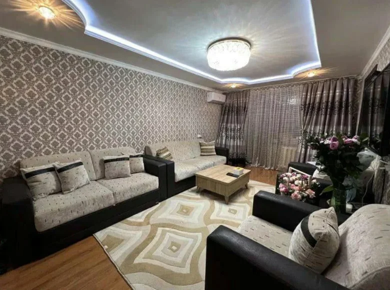 Квартира 2 комнаты 50 м² Ташкент, Узбекистан