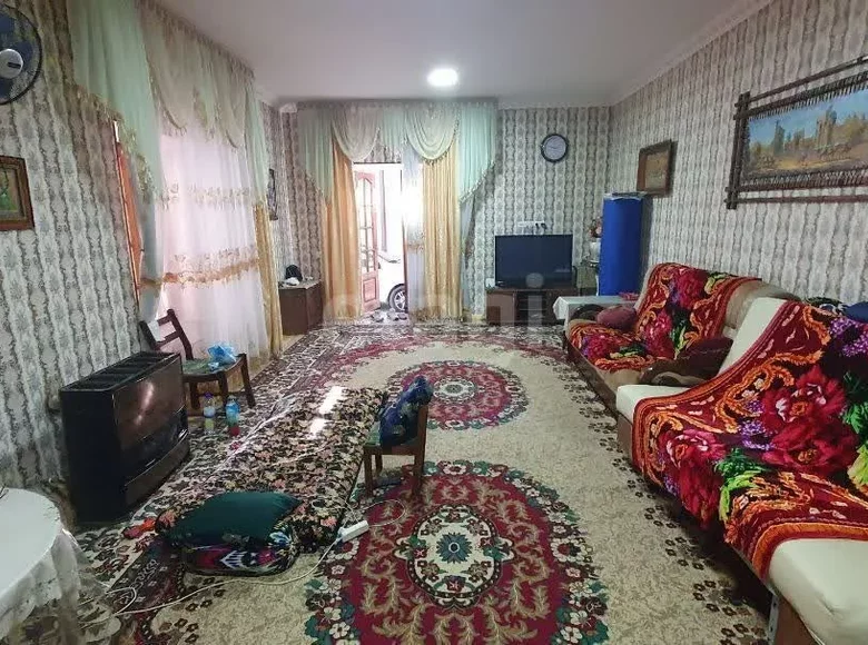 Kottej 6 xonalar 224 m² Samarqandda