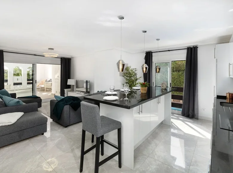 Wohnung 3 Schlafzimmer 120 m² Marbella, Spanien
