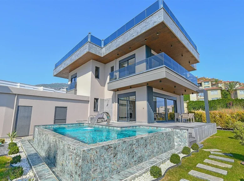 Вилла 5 комнат 290 м² Муратпаша, Турция