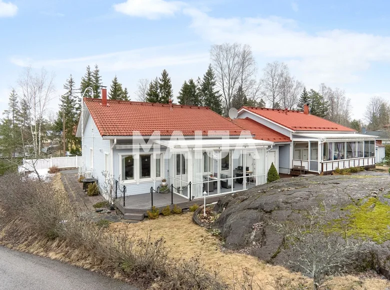 3 bedroom house 95 m² Helsinki sub-region, Finland