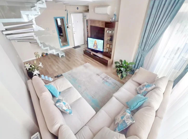 2 bedroom apartment 120 m² Konyaalti, Turkey
