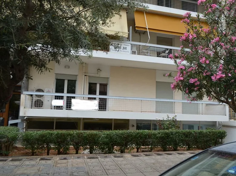 Commercial property 340 m² in Athens, Greece