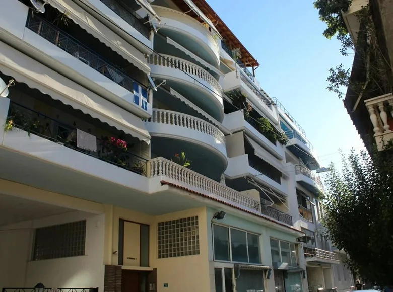 4 room apartment for sale in Athens, Greece for €225,000 listing 1532096