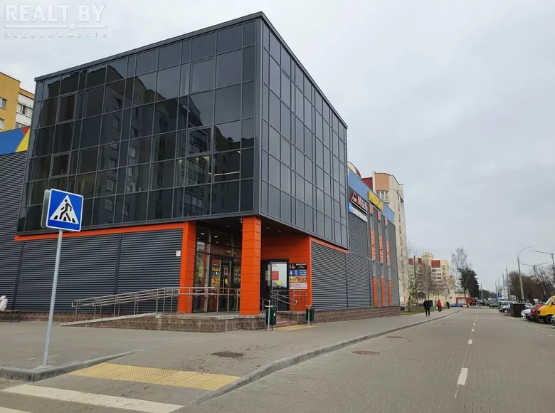 Shop 38 m² in Zhodzina, Belarus