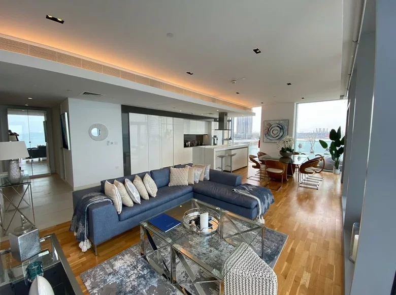 4 bedroom apartment 230 m² Dubai, UAE