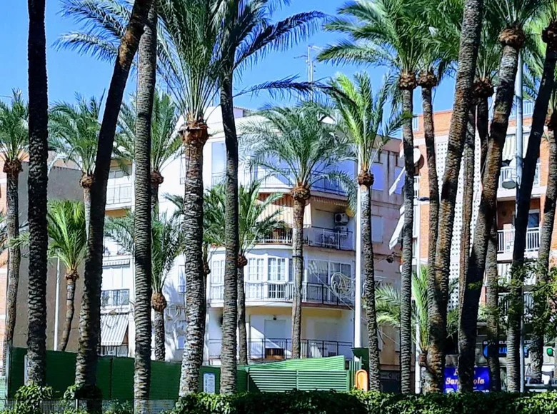 2 bedroom apartment 84 m² Santa Pola, Spain