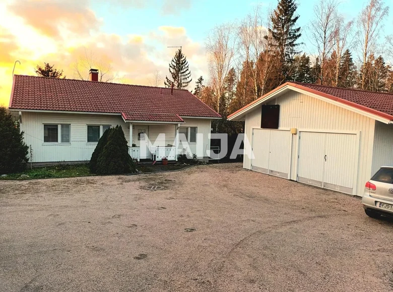 3 bedroom house 208 m² Helsinki sub-region, Finland