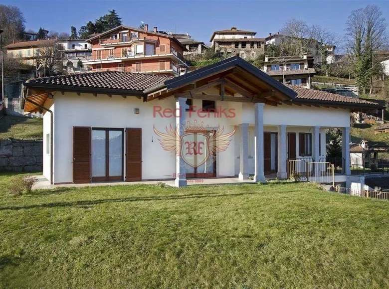 Villa de 5 habitaciones 422 m² Verbania, Italia
