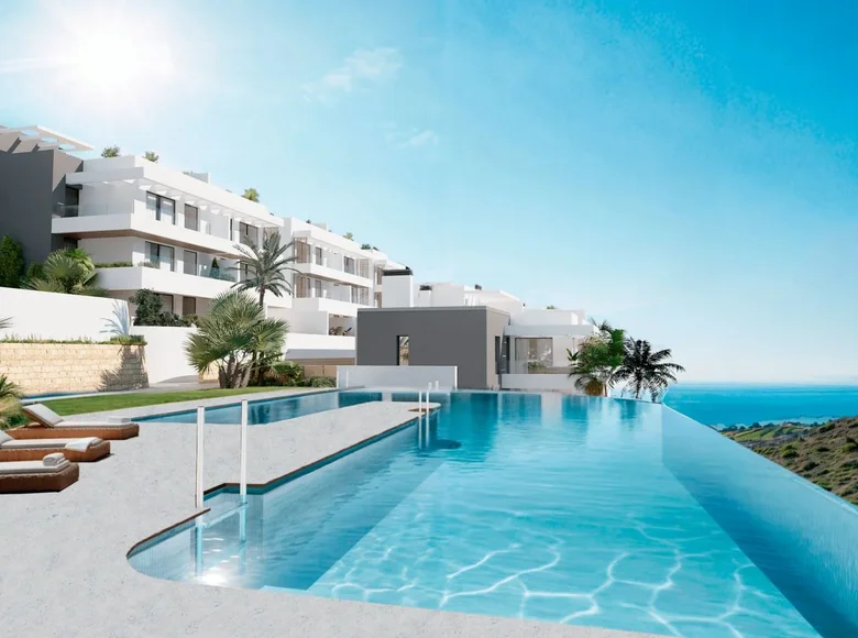 2 bedroom apartment 132 m² Manilva, Spain