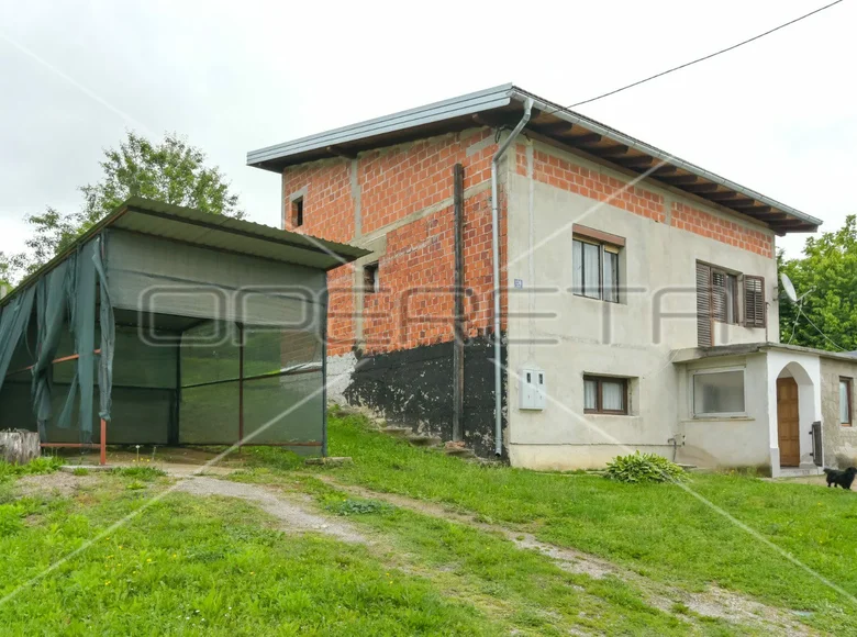 Dom 4 pokoi 154 m² Karlovac, Chorwacja