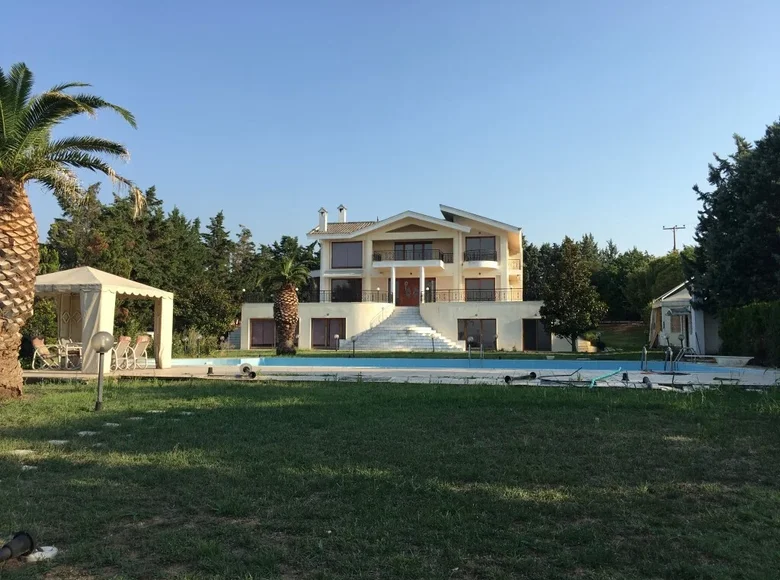 Villa 11 chambres 1 050 m² Plagiari, Grèce