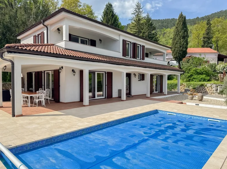 3 bedroom villa 176 m² Dobrec, Croatia