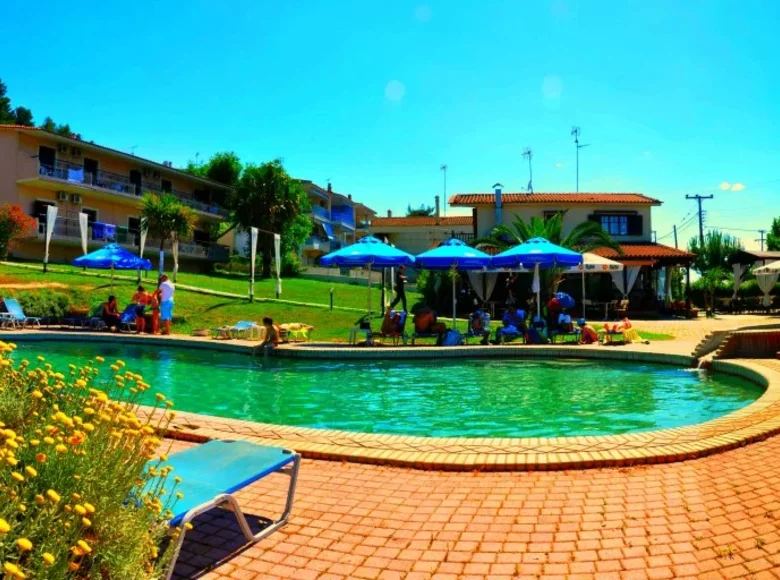 Hotel 1 500 m² Siviri, Griechenland
