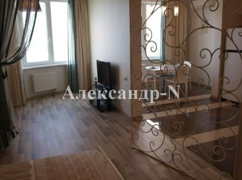 Mieszkanie 2 pokoi 64 m² Odessa, Ukraina