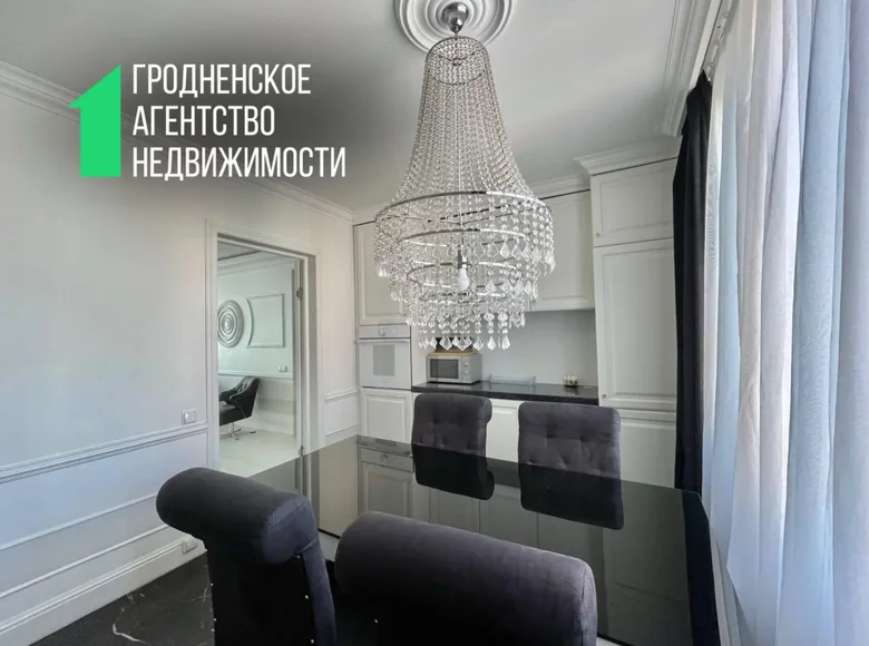 5 room apartment 103 m², Belarus