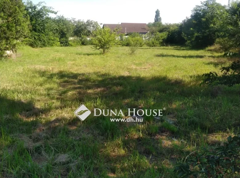 Land 1 838 m² Debreceni jaras, Hungary