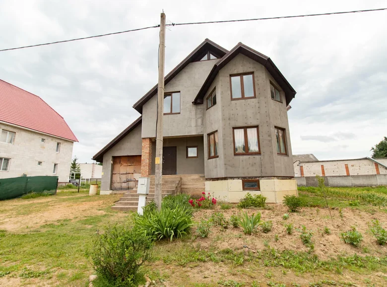 House 286 m² Borovlyany, Belarus