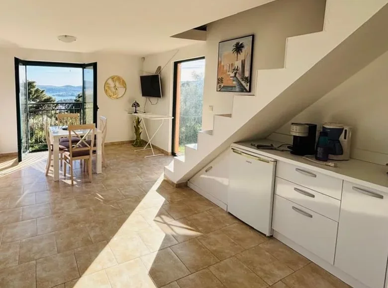 1 bedroom apartment 57 m² Tivat, Montenegro