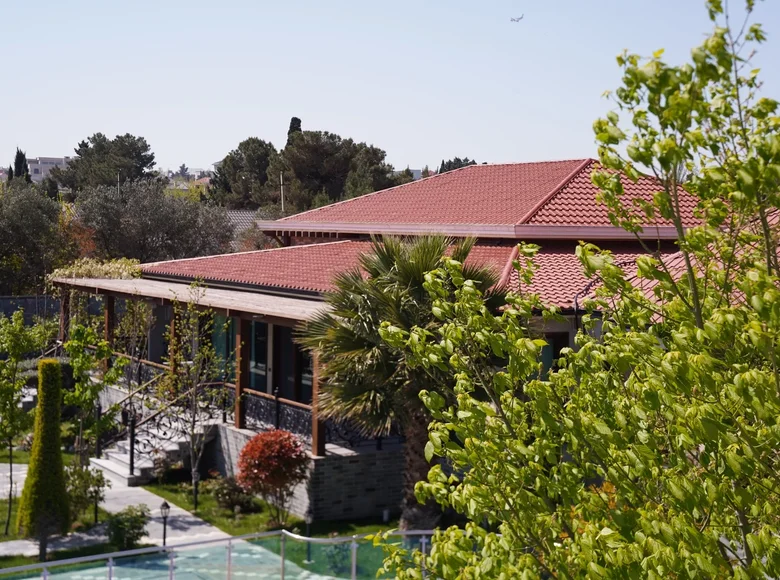 Villa 30 zimmer 75 000 m² Baku, Aserbaidschan