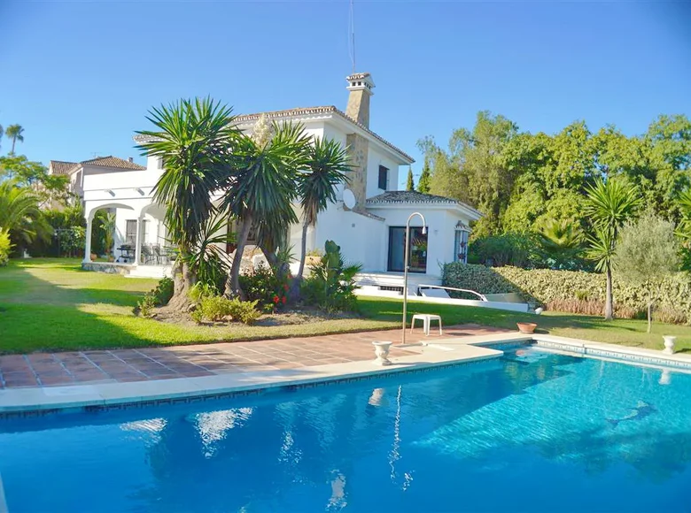 Villa de 5 habitaciones 336 m² Marbella, España