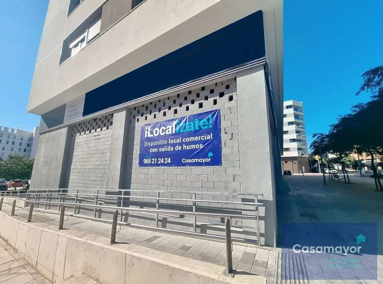 Commercial property 96 m² in Alicante, Spain