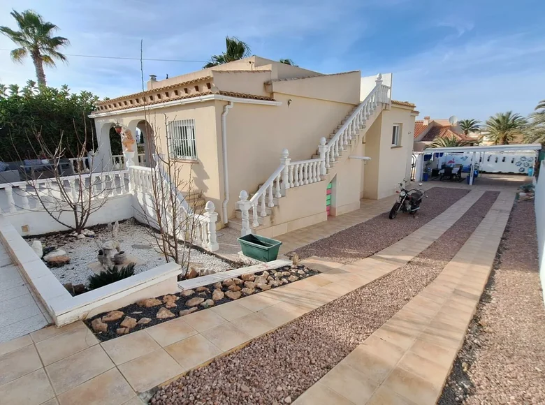 3 bedroom house  Torrevieja, Spain