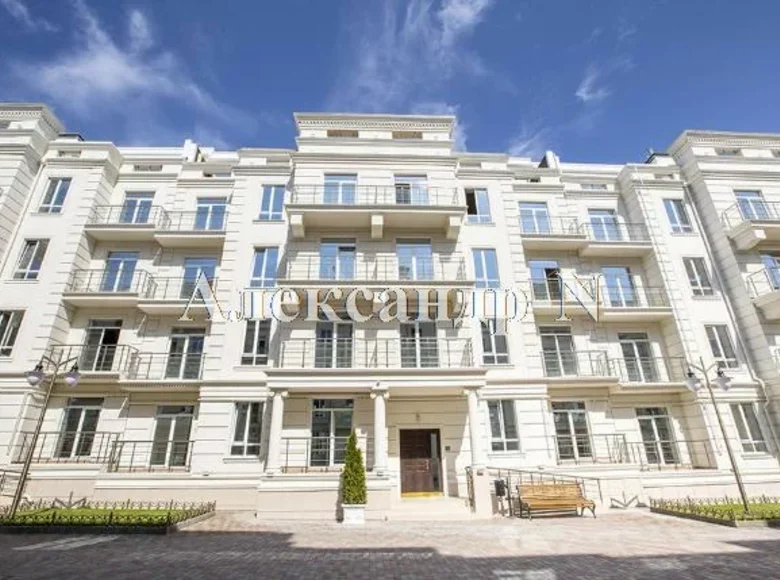 Mieszkanie 2 pokoi 78 m² Odessa, Ukraina