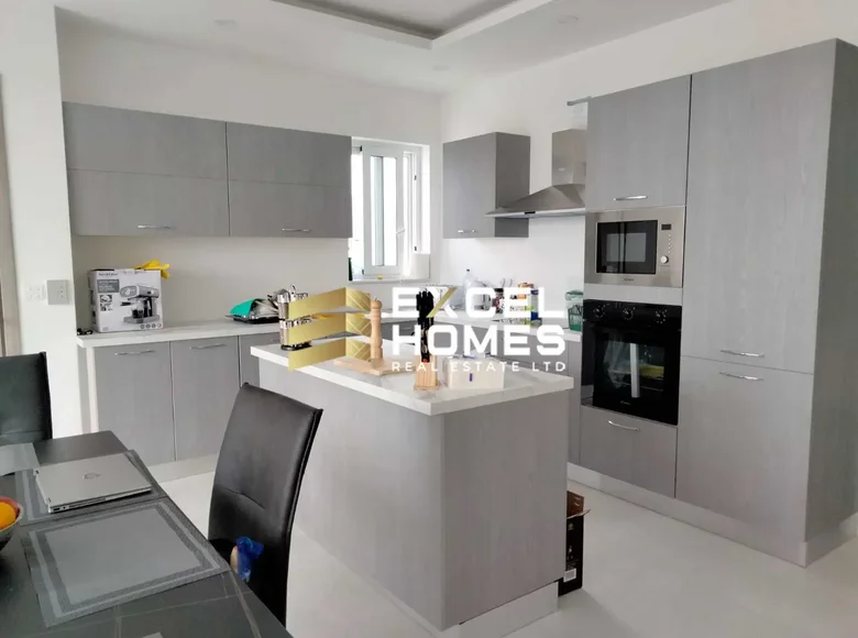 Penthouse 3 bedrooms  Xewkija, Malta