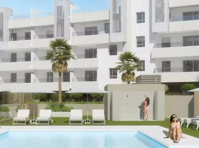 Mieszkanie 2 pokoi 84 m² Marbella, Hiszpania