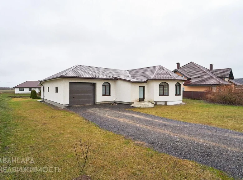 Casa 121 m² Zaslawye, Bielorrusia