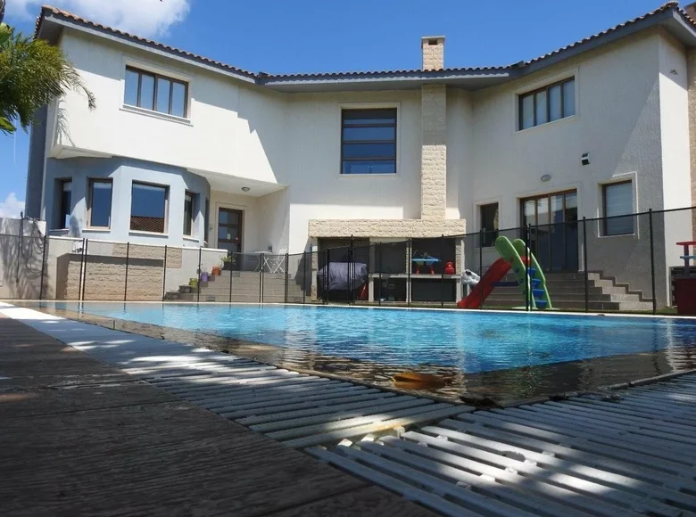 5 bedroom house 420 m² Limassol District, Cyprus