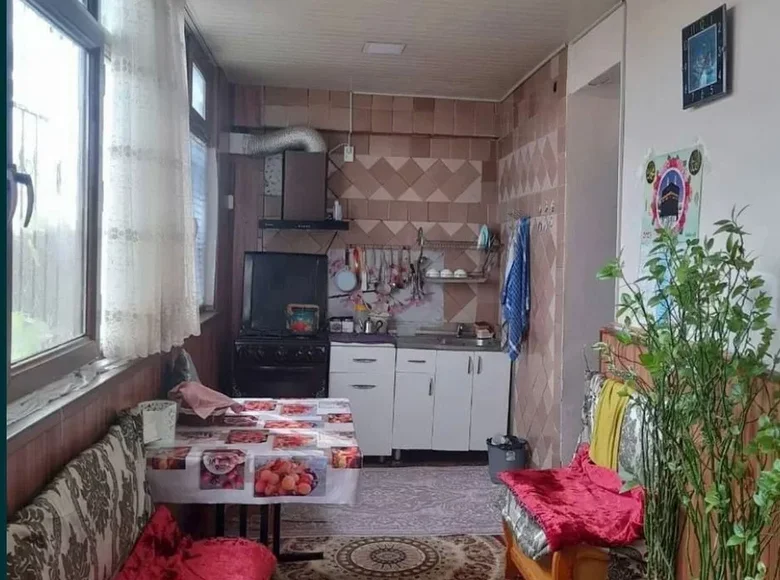 Kvartira 4 xonalar 85 m² Beshkurganda