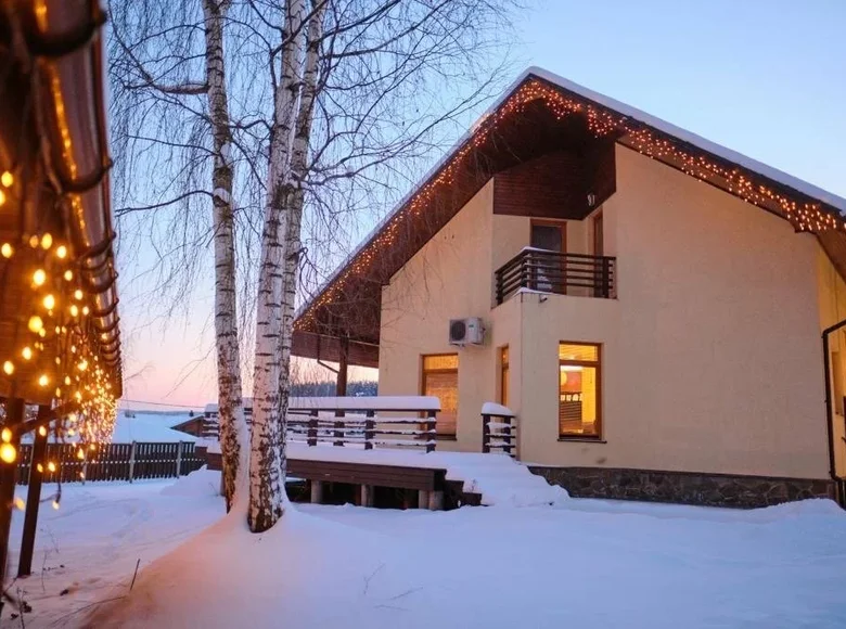 Maison 215 m² Astrasyckaharadocki siel ski Saviet, Biélorussie