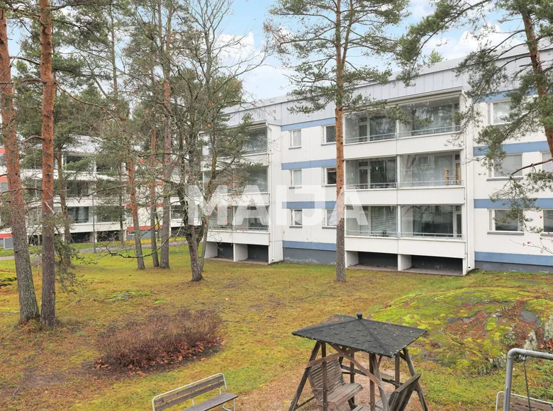 2 bedroom apartment 79 m² Helsinki sub-region, Finland