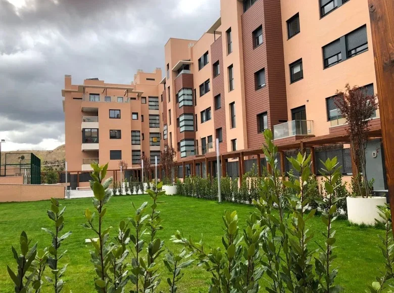 Квартира 3 спальни 130 м² Мадрид, Испания